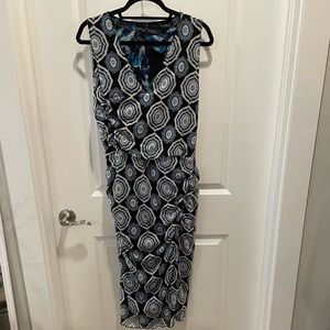 White House Black Market EUC dress size 10